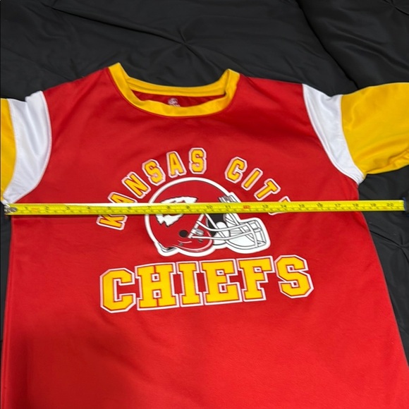 NFL Kansas City Chiefs Jersey - Picture 5 of 7